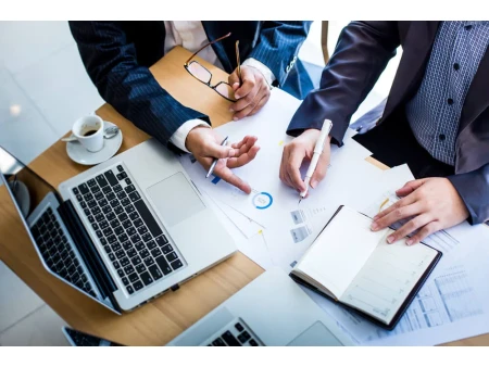 Consultoria de Marketing Digital e Performance