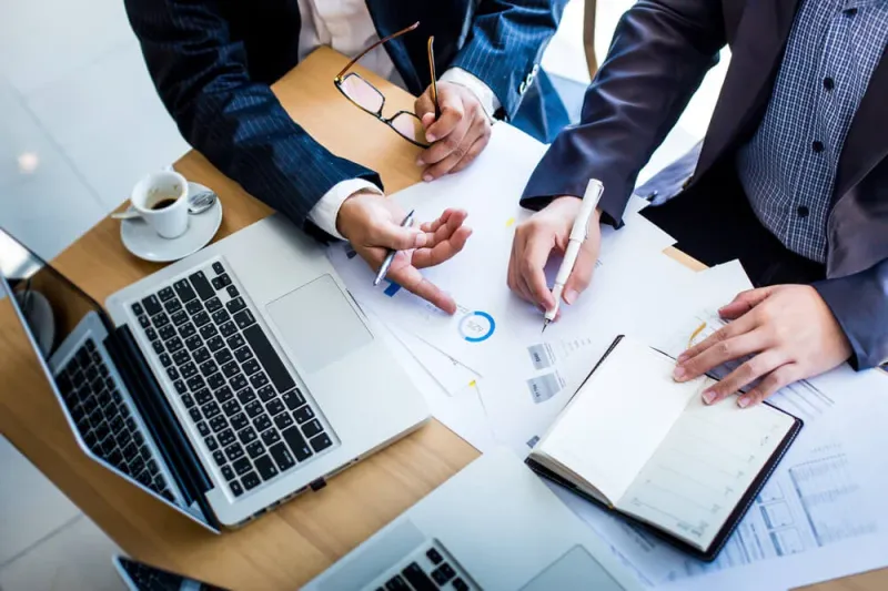 Consultoria de Marketing Digital e Performance